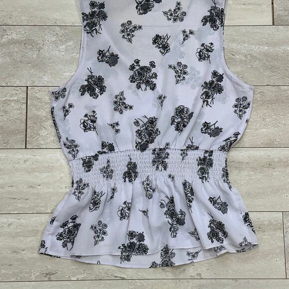 Chelsea28 Black & White Floral Blouse - Picture 3 of 6